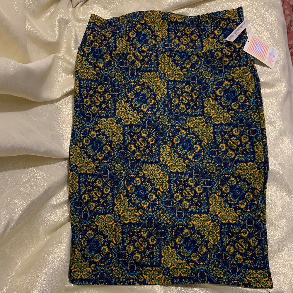 LuLaRoe Cassie Pencil Skirt